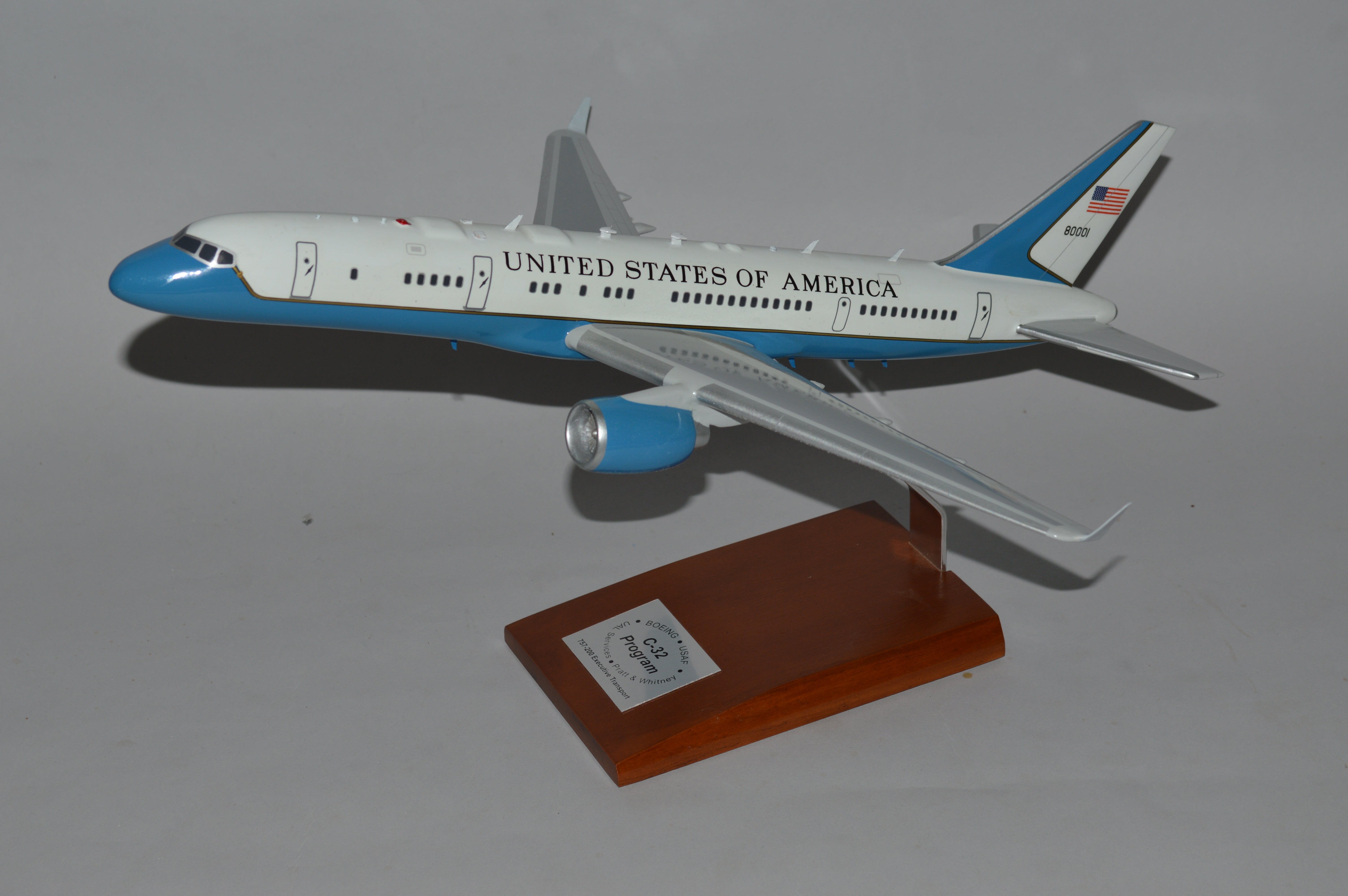 【ほぼ未使用】 米軍 U.S.A.F. PERSONAL TYPE N-2 Boeing C-32 Air Force Two – Scalecraft