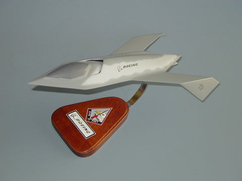 Boeing YF-118G Bird of Prey airplane model