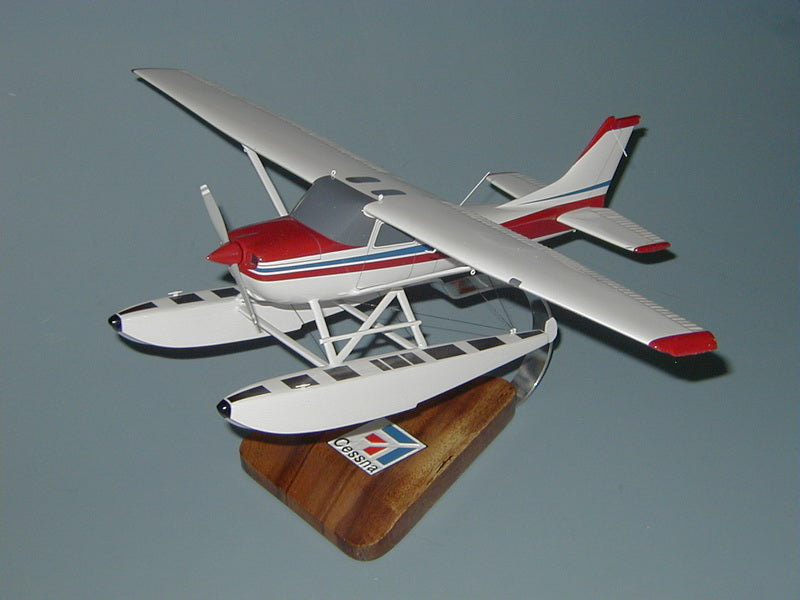 Cessna 172 Floatplane – Scalecraft
