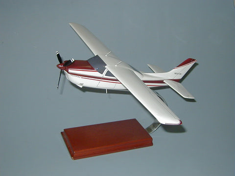 Cessna 210 airplane model custom painted by Scalecraft