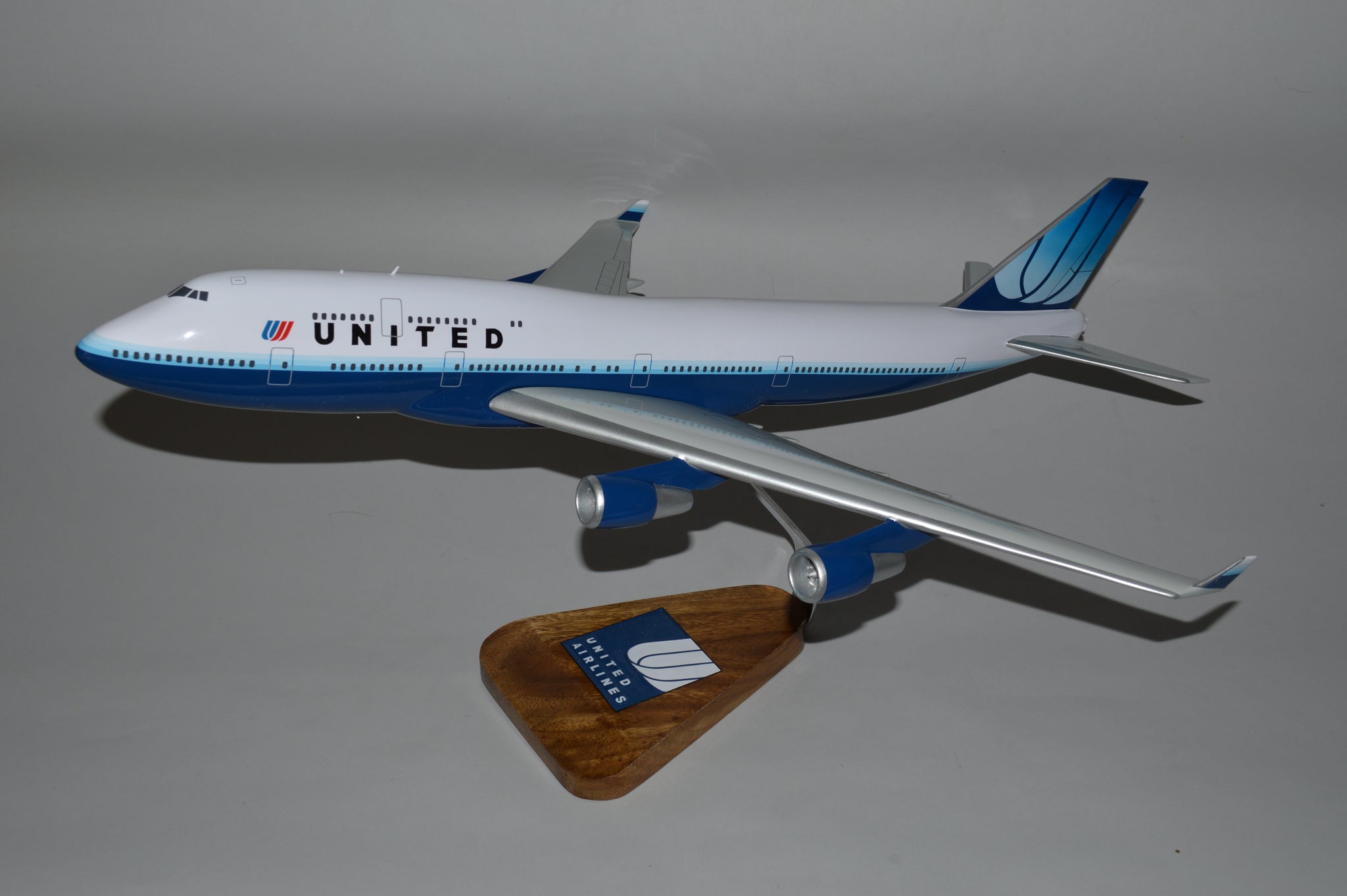 747-400 / United Airlines