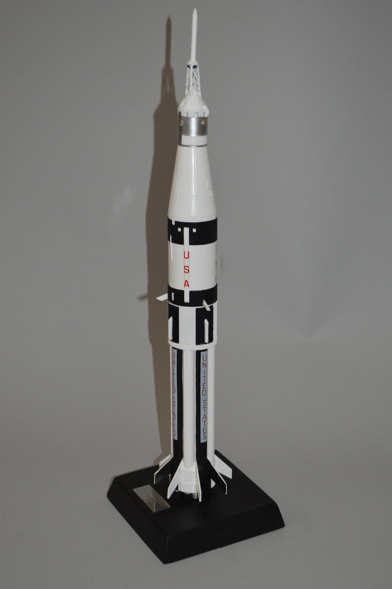 Saturn 1B NASA rocket 1/72 – Scalecraft