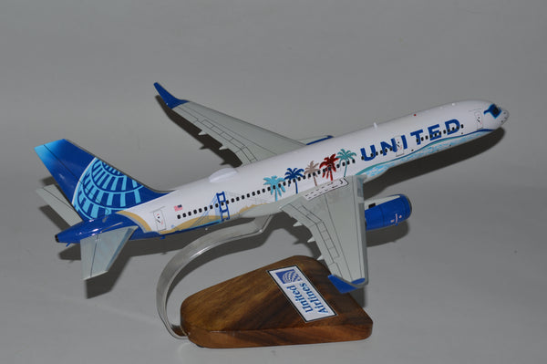 Boeing 757-200 United California Dream