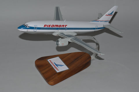 737-300 Piedmont Airlines model