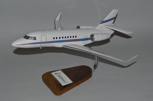 Dassault Falcon 2000 airplane model Scalecraft