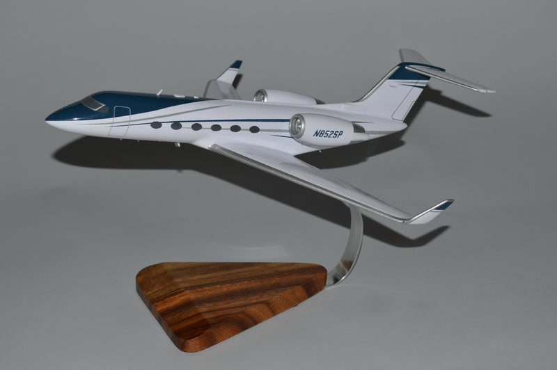 Gulfstream custom painted mahogany airplane model