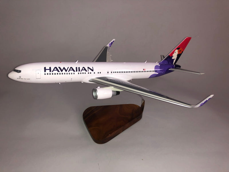 Boeing 767-300 Hawaiian Airlines with winglets – Scalecraft