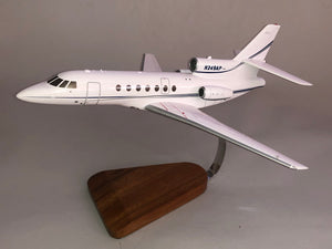 Dassault Falcon 50 model airplane