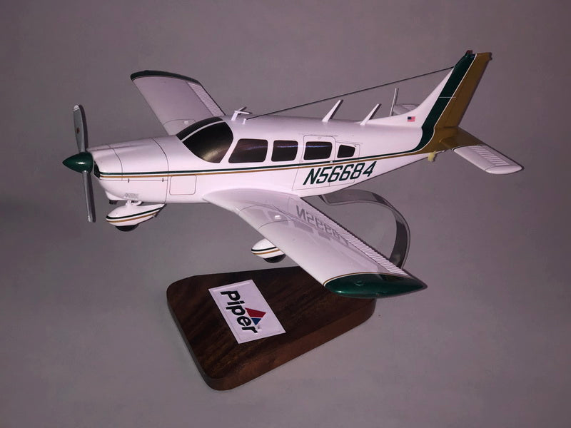 Piper PA-32 Saratoga – Scalecraft