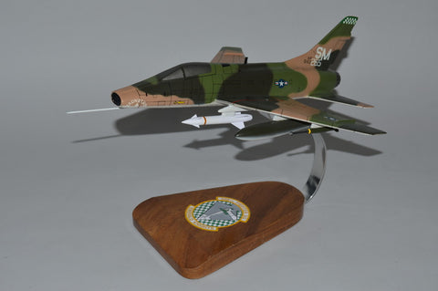 F-100D Super Sabre Vietnam War model airplane