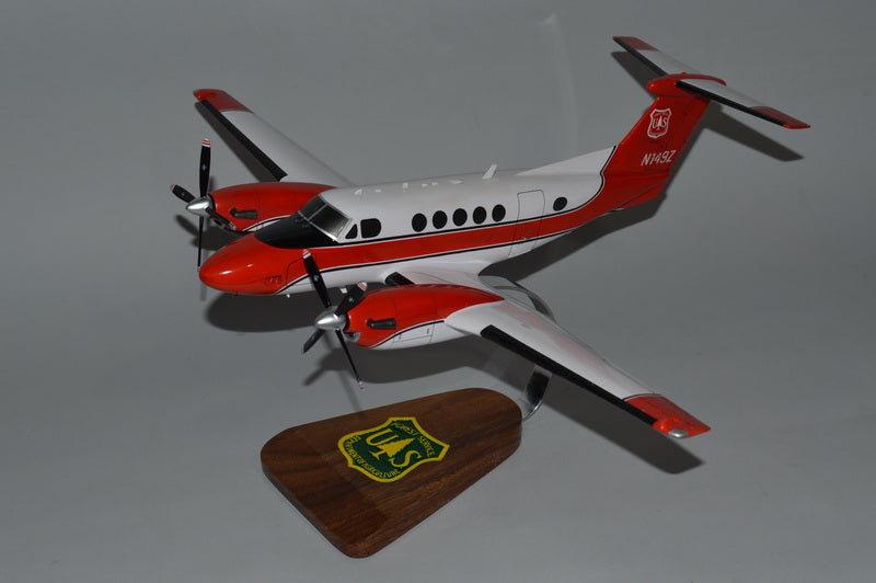 Forest Service Beechcraft spotter airplane mdoel