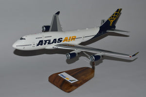 Atlas Air B747-400 model airplane