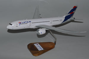 Boeing 787 LATAM