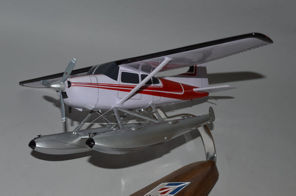 Cessna 185 Skywagon Floatplane