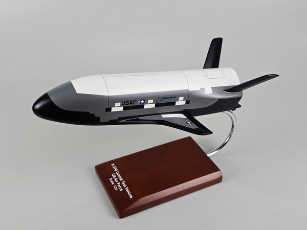 X-37 Secret USAF spaceplane airplane model