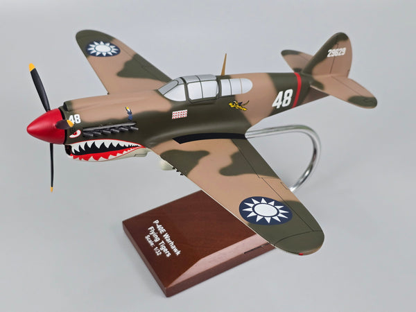 P-40 Warhawk "Flying Tigers"