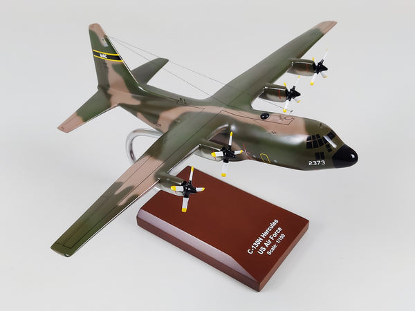 Lockheed C-130 Hercules Vietnam MAC