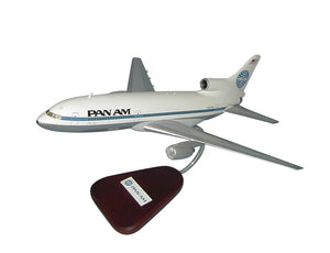 Pan Am Lockheed L-1011 airplane model