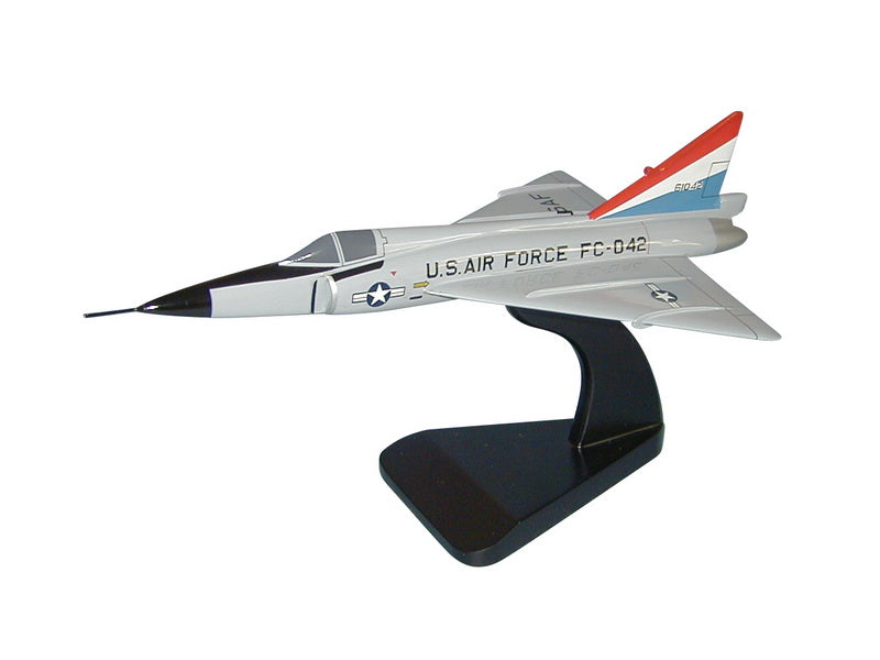 Convair F-102 Delta Dagger Scalecraft airplane model