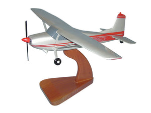 Cessna 185 airplane model Scalecraft