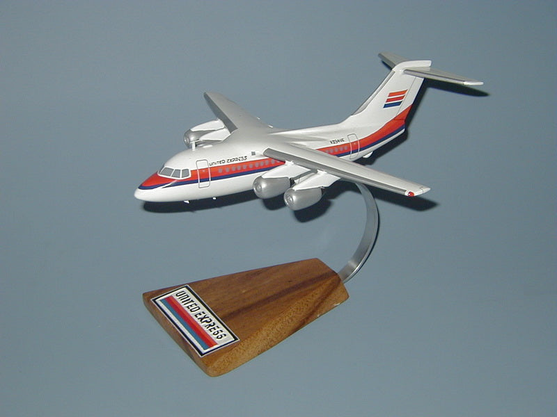 BAe-146 United Express airplane model