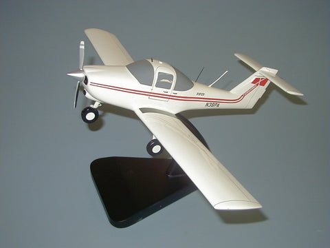 Piper PA-38 Tomahawk model