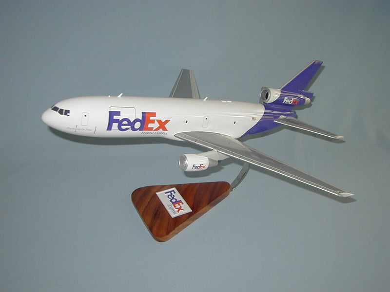 FedEx DC-10 airplane model