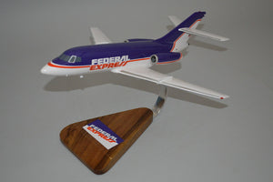 FedEx Falcon 20 model airplane