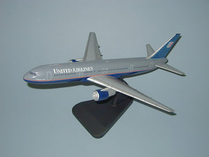 Boeing 767 United Airlines model