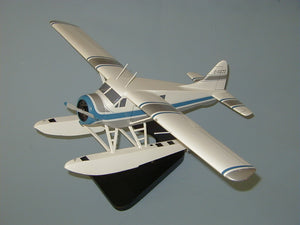 Beaver floatplane model aircraft