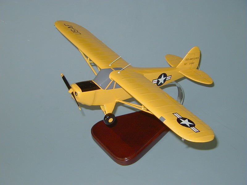 PA-18 Cub USAF airplane model