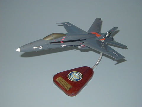 F-18C / VFA-204