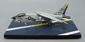 F-8 Crusader TRAP aircraft carrier model