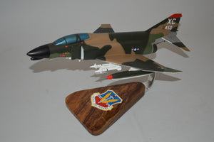 F-4C Phantom fighter attack Vietnam War jet airplane model