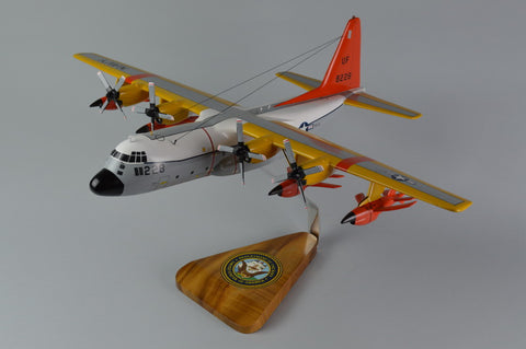 DC=130 Hercules Navy airplane model