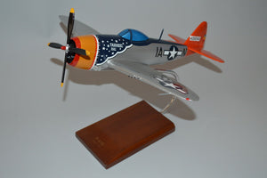 P-47 Thunderbolt mahogany wood model airplane
