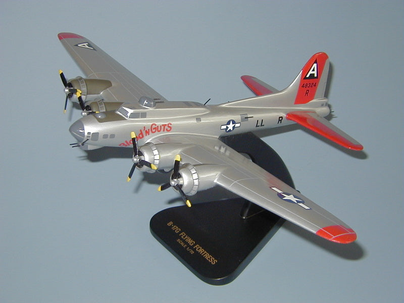 B-17 bomber model airplane Scalecraft
