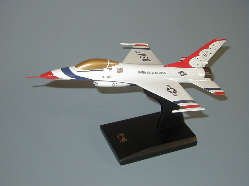 F-16 Falcon USAF Thunderbirds airplane model