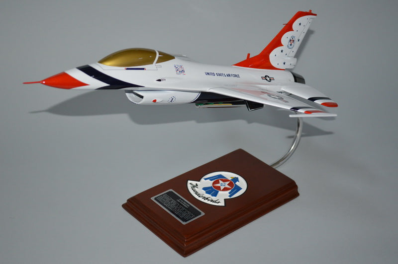 F-16 Thunderbirds airplane model