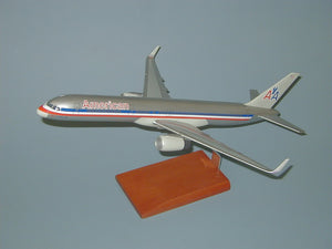B757 American Airlines model airplane