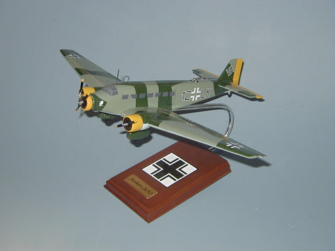 Junkers JU-52 model airplane Scalecraft