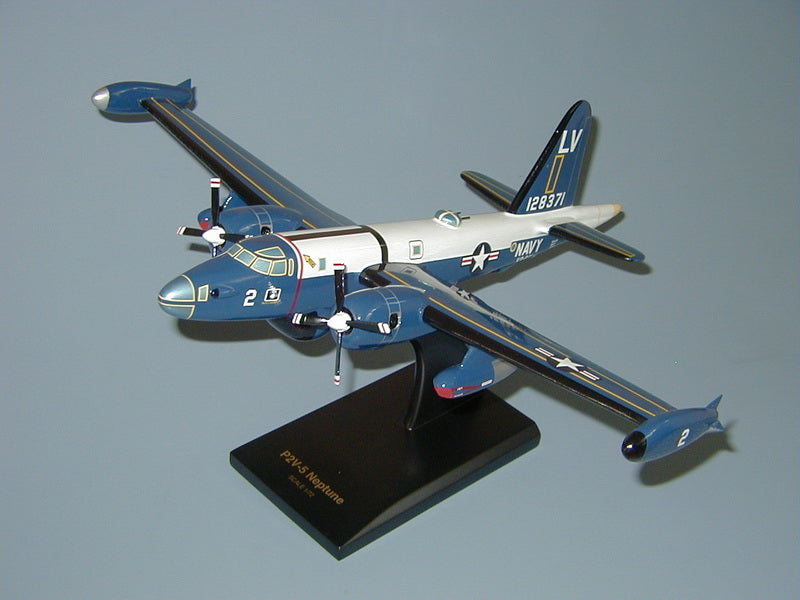 Lockheed P2V-5 Neptune airplane model