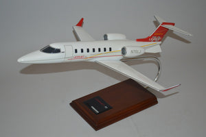 Learjet 70