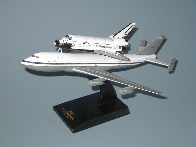 747 with Space Shuttle attached model