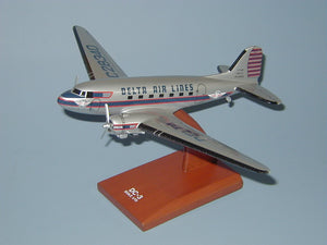 DC-3 / Delta