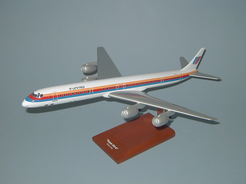 DC-8 United Airlines model plane