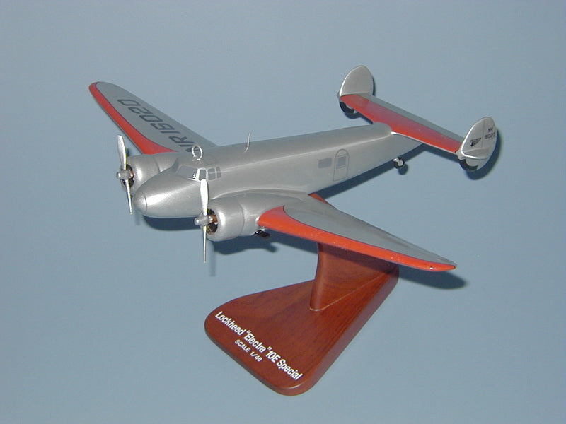 L-10 Electra Amelia Earhart model plane