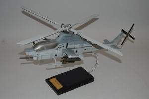 Bell AH-1Z Viper USMC helicopter model