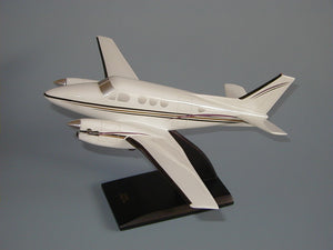 C90 King Air model airplane