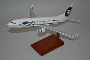 Alaska Airlines 737-800 airplane model